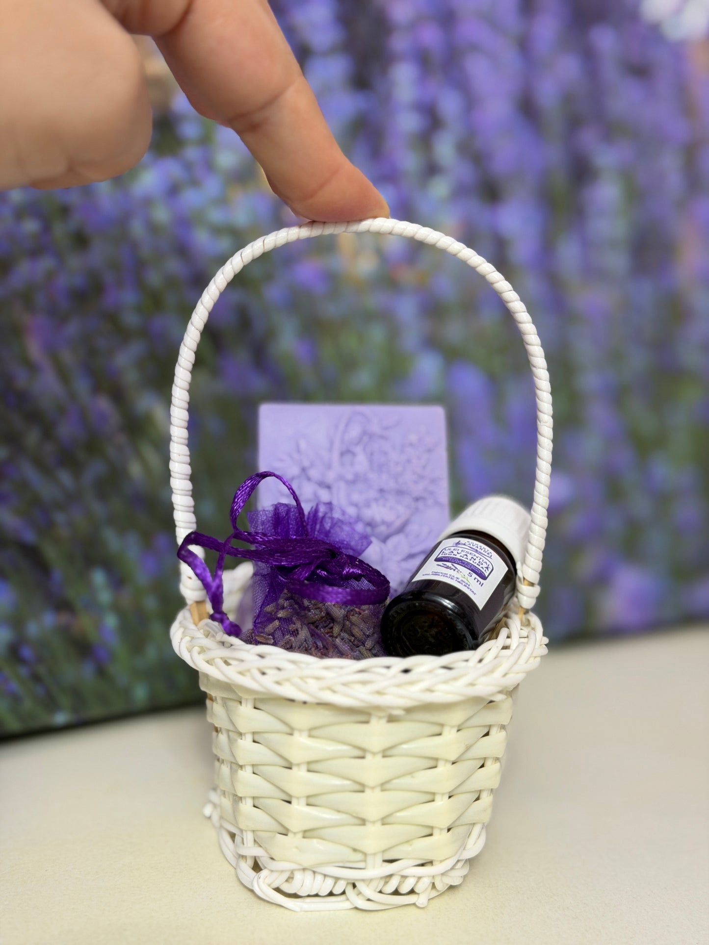 Primăvara în dar - coșuleț cu lavandă