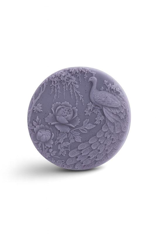 Sapun natural cu lavanda, model paun, design elegant, realizat manual - Romanta Lavandei